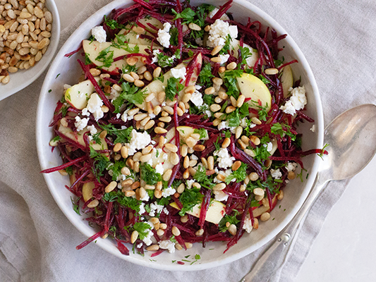 rødbedesalat med æbler