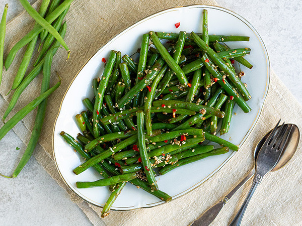 Grønne bønner med soya og sesam