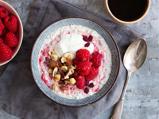 Hindbær bircher müsli